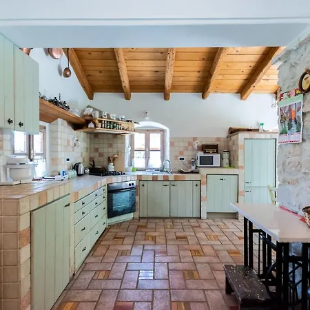 House Rada I Stanisav Dom wakacyjny Mošćenička Draga