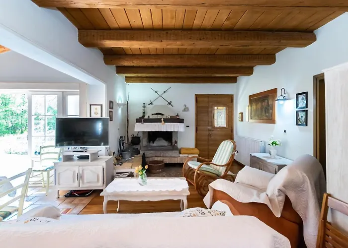 بيت للعطل House Rada I Stanisav
