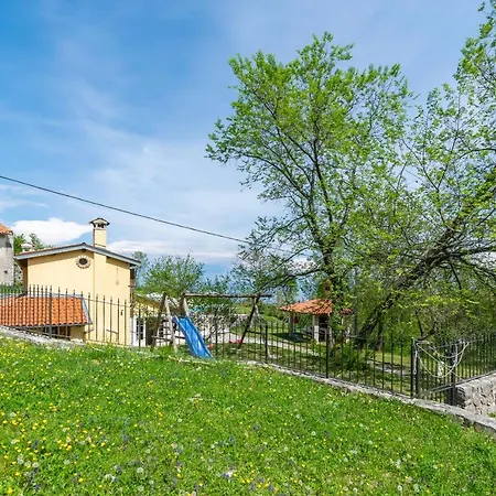 House Rada I Stanisav Prázdninový dům *