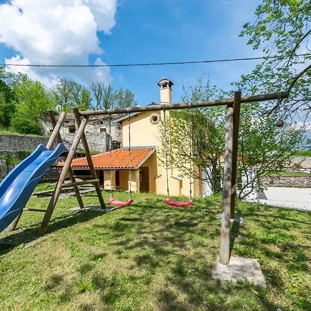 House Rada I Stanisav Mošćenička Draga