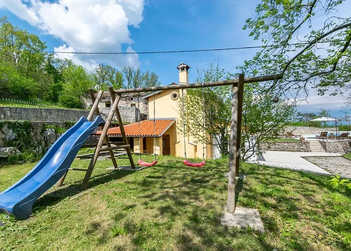 House Rada I Stanisav Mošćenička Draga
