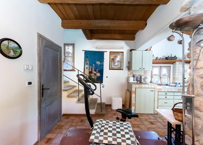 House Rada I Stanisav * Mošćenička Draga